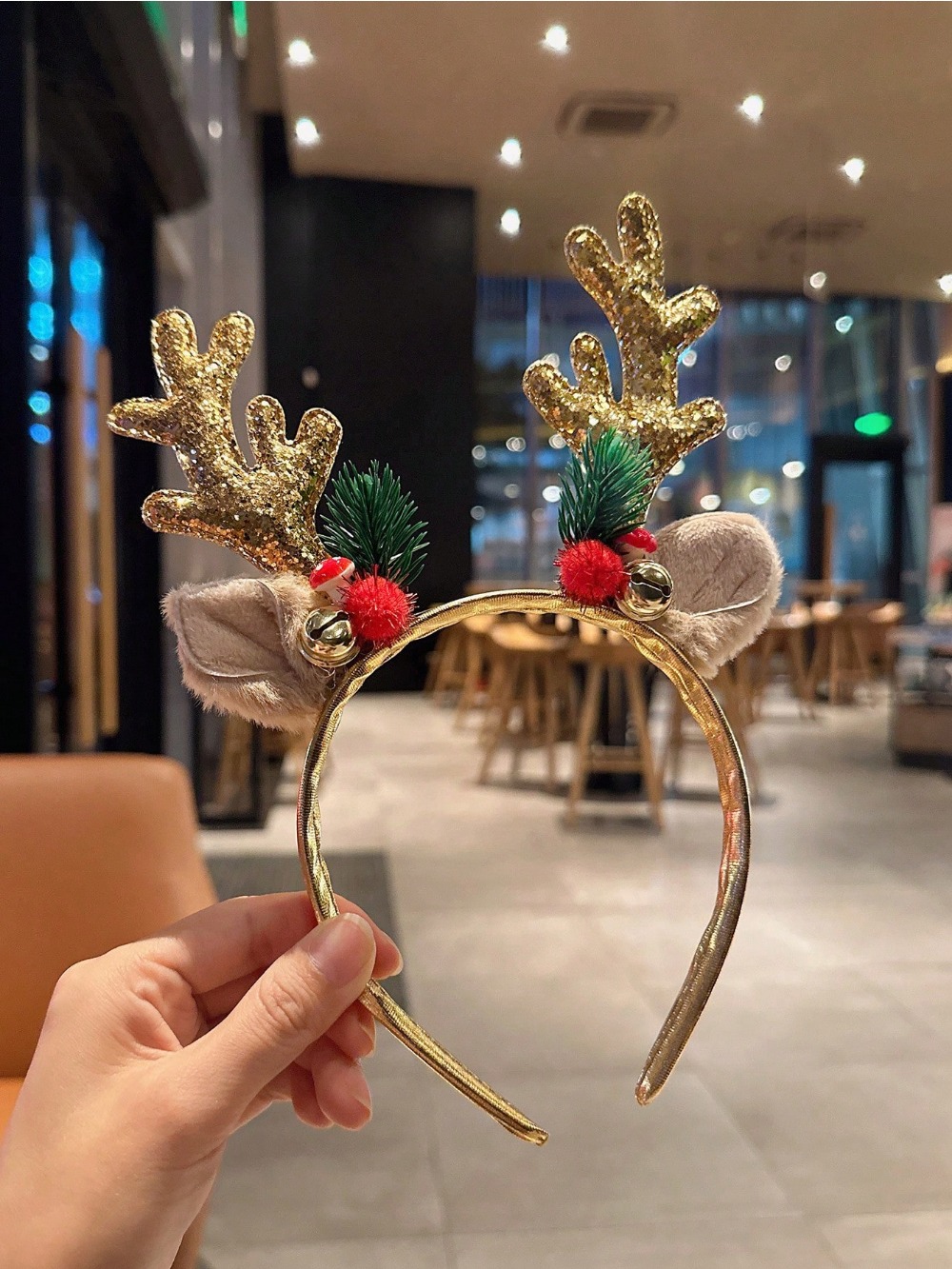 Reindeer Antlers Headband - 1pc ゴールドスパンコールキノコクリスマスヘッドバンドビッグ鹿ホーンベルスパンコールお祝い帽子女性のためのフォレストスタイルのヘアアクセサリー